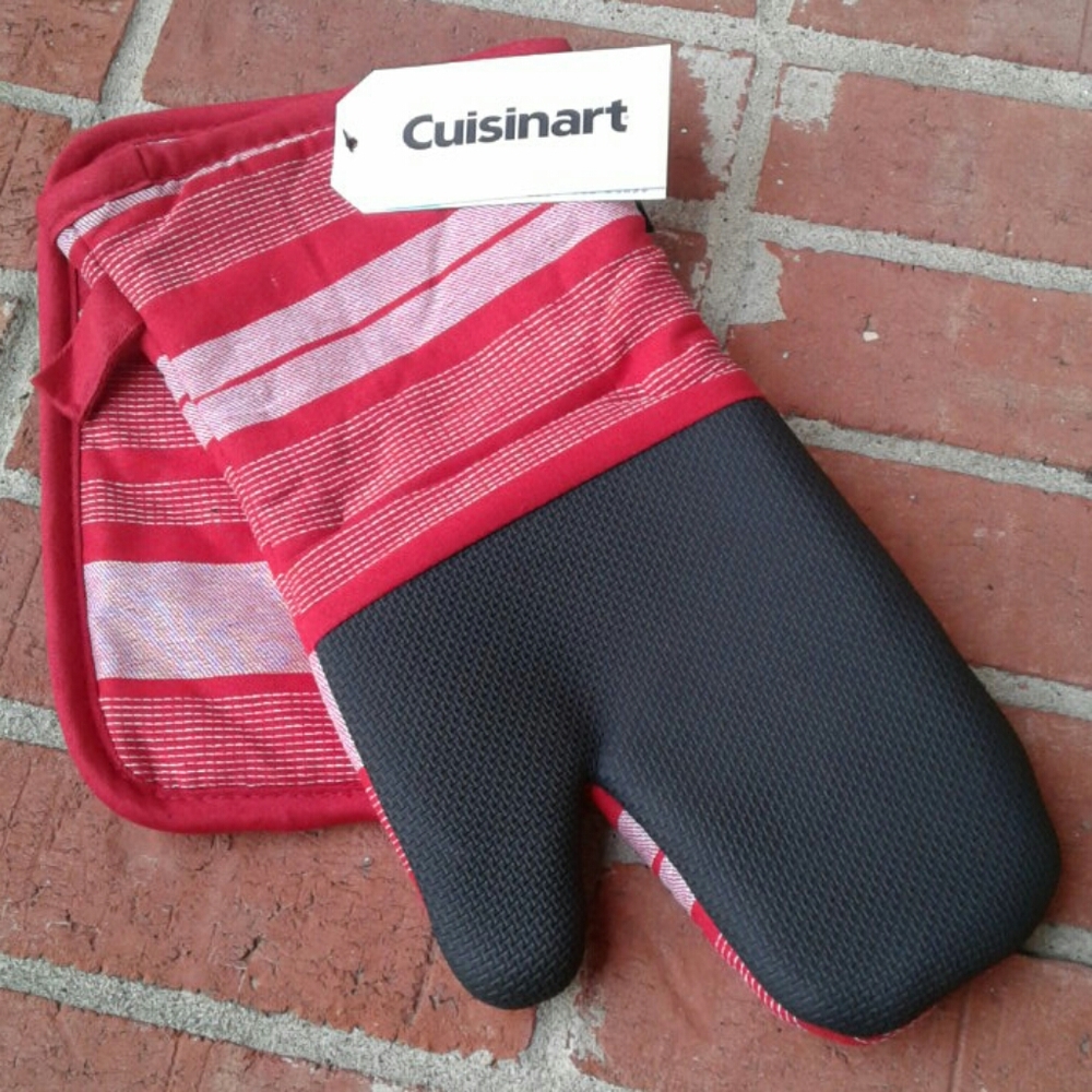 Cuisinart Striped Oven Mitt & Pot Holder 2Pc. Set